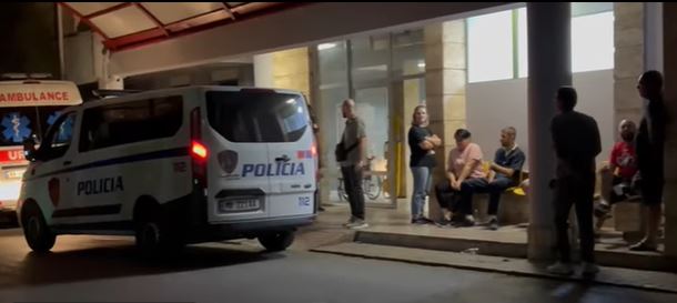 Vrau 14-vjeçarin në Maliq, autori i mitur lë spitalin dhe dërgohet në komisariat 3 vrau 14 vjecarin ne maliq autori i mitur le spitalin dhe dergohet ne komisariat 689e413f7dcec