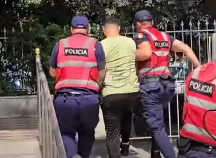 Vrau Besmir Kumrien për kanalin vaditës, Gjykata e Fierit vendos ‘arrest me burg’ për Xhesion Toromënin 2 vrau besmir kumrien per kanalin vadites gjykata e fierit vendos arrest me burg per xhesion toromenin 68a872997ad4a