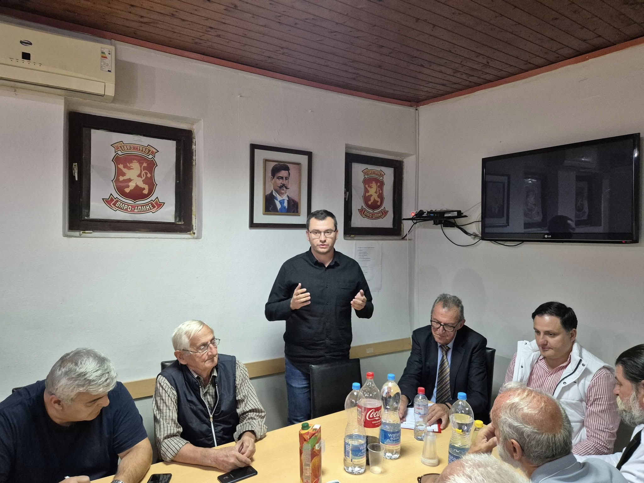 Andonovski: Bashkimi i energjisë dhe përvojës do të sjellë fitore të madhe në Gostivar 1 554916191 122103621399028386 4579514309601485962 n