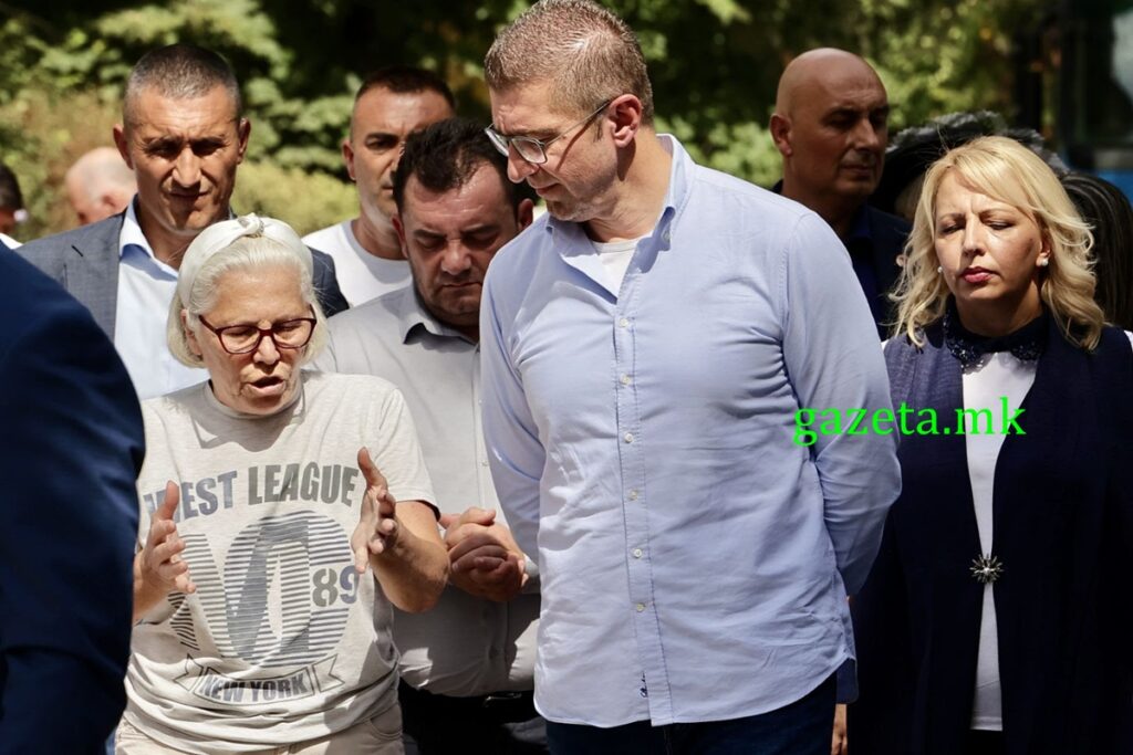 Mickoski: Pse “E Majta” ka kandidat për kryetar në Strugë, e nuk kanë në Veles, me këtë drejtpërdrejtë e ndihmojnë BDI-në 2 HRISTIJAN MICKOSKI