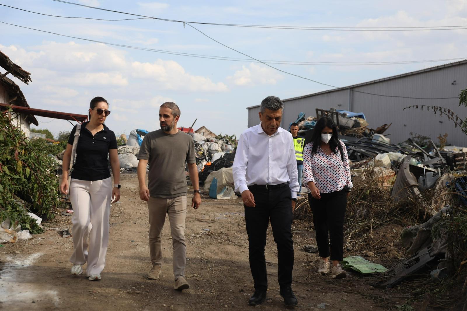 Mexhiti edhe sot e vizitoi deponë e djegur në Trubarevë 2 IMG 9722