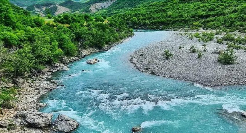 Agjencia turke e lajmeve, promovon bukuritë shqiptare: Vjosa, “perla e egër” e Evropës 2 agjencia turke e lajmeve promovon bukurite shqiptare vjosa perla e eger e evropes 68c670b4f2f5a