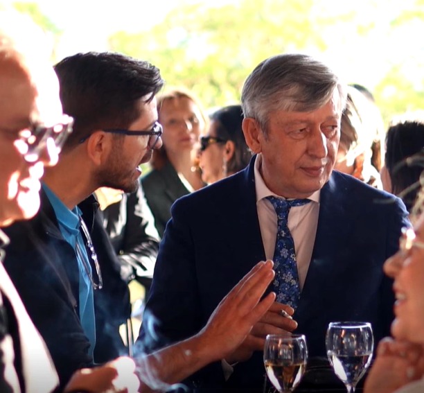 Analisti i “pavarur” kapet në shoqërim të Musa Xhaferit! 3 analisti i pavarur kapet ne shoqerim te musa