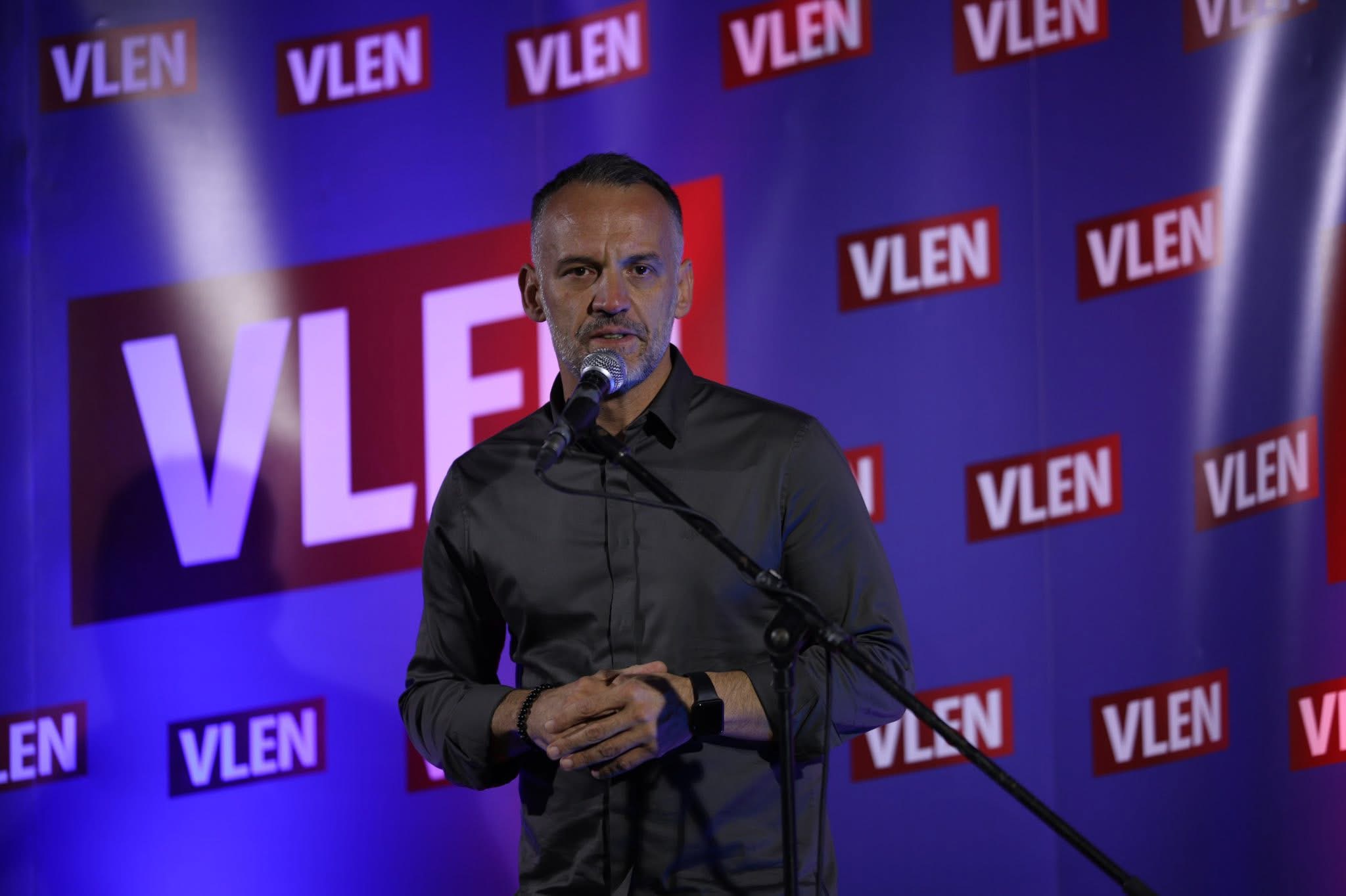 Arben Fetai: Për 15 muaj qeverisje kemi realizuar rreth 2 mijë punësime të shqiptarëve 1 arben fetai per 15 muaj qeverisje kemi realizuar rreth 2 mije punesime te shqiptareve 68cc72ed2f660