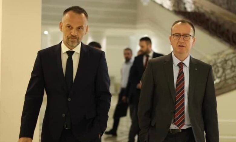 Arben Fetai: Taravari e shiti lojën, politikisht u ndamë pa asnjë fjalë të keqe! 2 arben fetai taravari e shiti lojen politikisht u ndame pa asnje fjale te keqe 68c2de3a1bf62