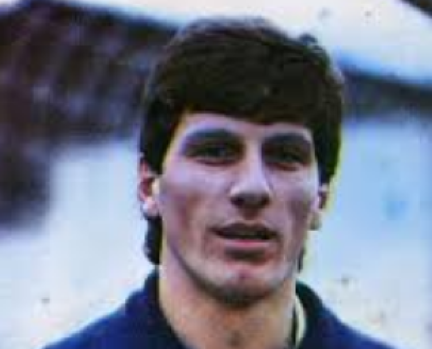 as merkella as stojkoviq e as gjurovski nuk e mposhten djalin nga llapi 68d7e8f7ca870