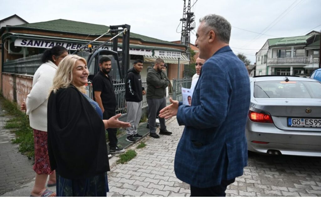 Bajram Rexhepi takon banorët e lagjes Dardania: Ne do të bëjmë gjithçka që dimë dhe mundemi 2 bajram rexhepi takon banoret e lagjes dardania ne do te bejme gjithcka qe dime dhe mundemi 68d85712625d2