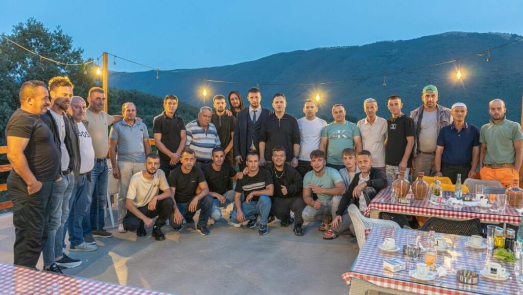 Blerim Sejdiu në Merovë: Një ditë e mbushur me mikpritje, dashuri dhe vëllazëri 3 blerim sejdiu ne merove nje dite e mbushur me mikpritje dashuri dhe vellazeri 68c6bc712cf55