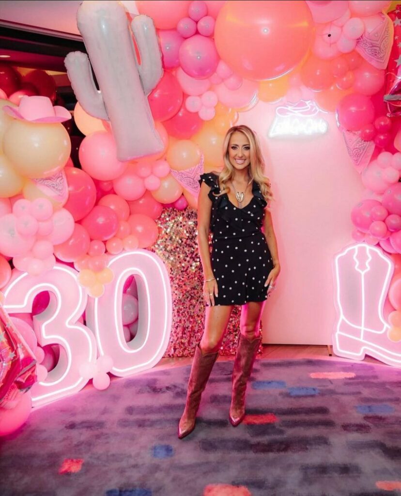 Brittany Mahomes feston 30-vjetorin 2 brittany mahomes feston 30 vjetorin 68b8a277db619