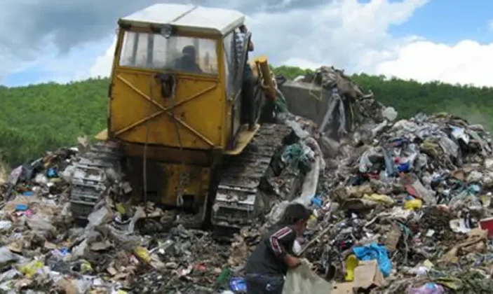 deponite me mbeturina te perziera jane nder me te rrezikshmet 68c52cd886bb8