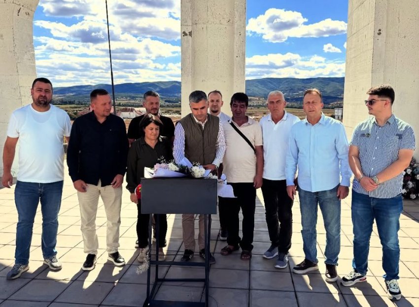 dita e deshmoreve te vushtrrise tahiri sakrifica e tyre eshte themeli mbi te cilin qendron e ardhmja jone 68b5c60f1b8ab