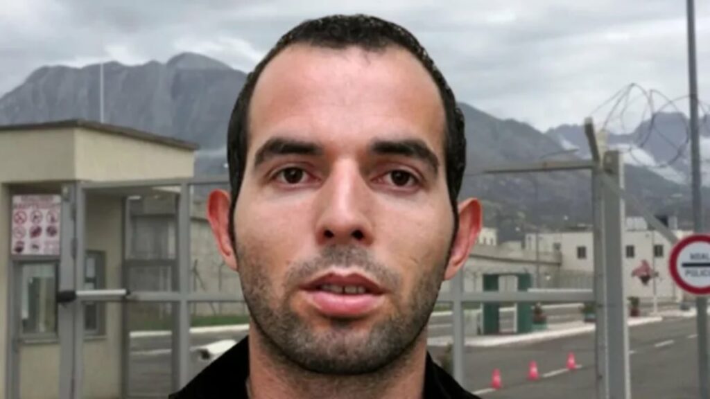 “Do t’i vras të gjithë djemtë e familjes”/ Si përplasja mes dy shokëve në Angli solli 5 vrasje të bujshme, njëra u zbulua sot 2 do ti vras te gjithe djemte e familjes si perplasja mes dy shokeve ne angli solli 5 vrasje te bujshme njera u zbulua sot 68d67c0450464