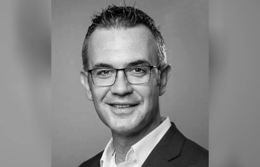 “Duket si përjetësi!”- Një vit nga vdekja e Gerti Bogdanit, Edlira Çepani përkujton të shoqin! 2 duket si perjetesi nje vit nga vdekja e gerti bogdanit edlira cepani perkujton te shoqin 68cc4354827af