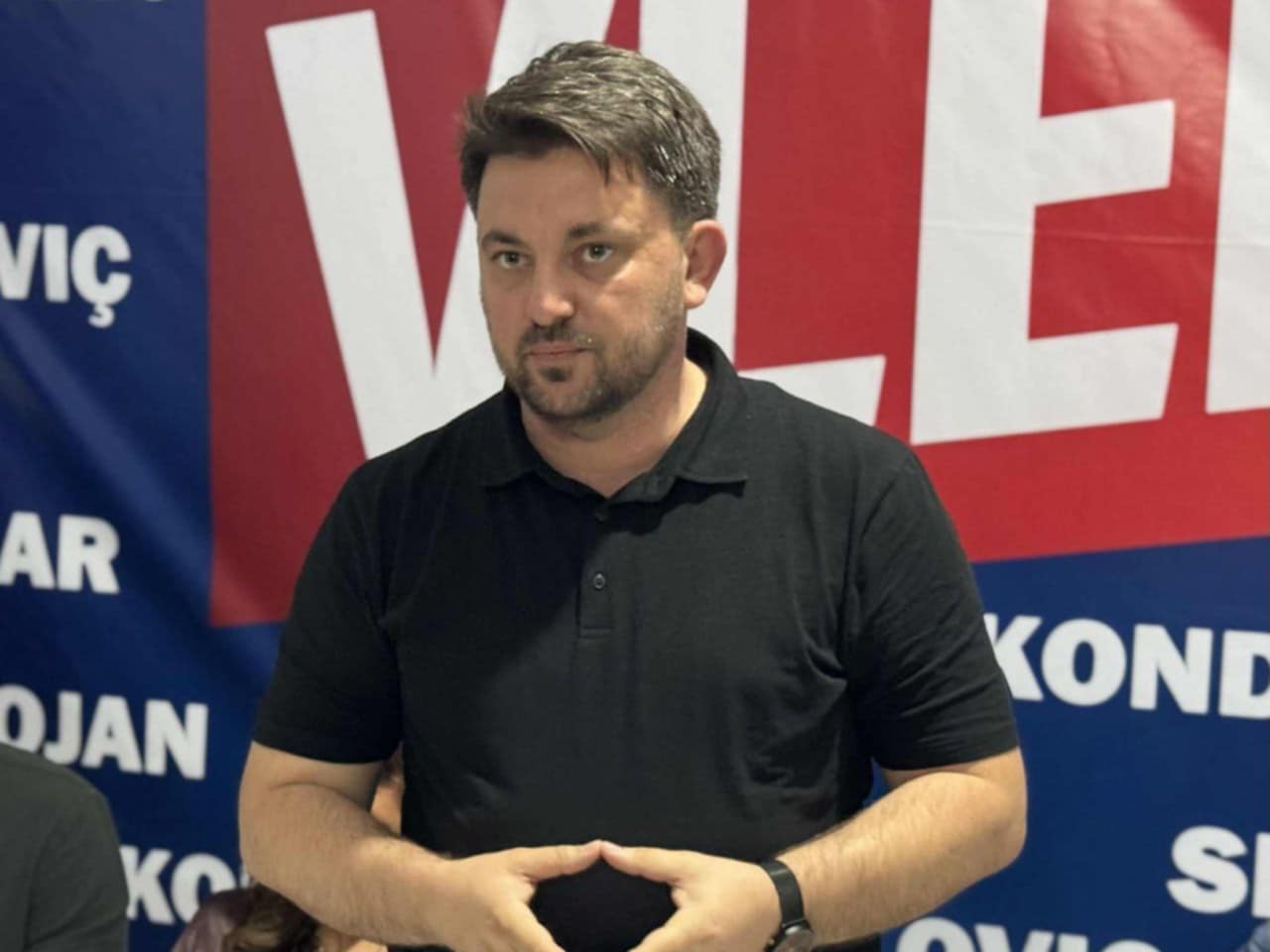 Elmazi: Banorët e Sarajit nuk do të paguajnë më taksë të dyfishtë, fitorja e parë u arrit, ende pa filluar fushata! 1 elmazi banoret e sarajit nuk do te paguajne me takse te dyfishte fitorja e pare u arrit ende pa filluar fushata 68d679918d4a9