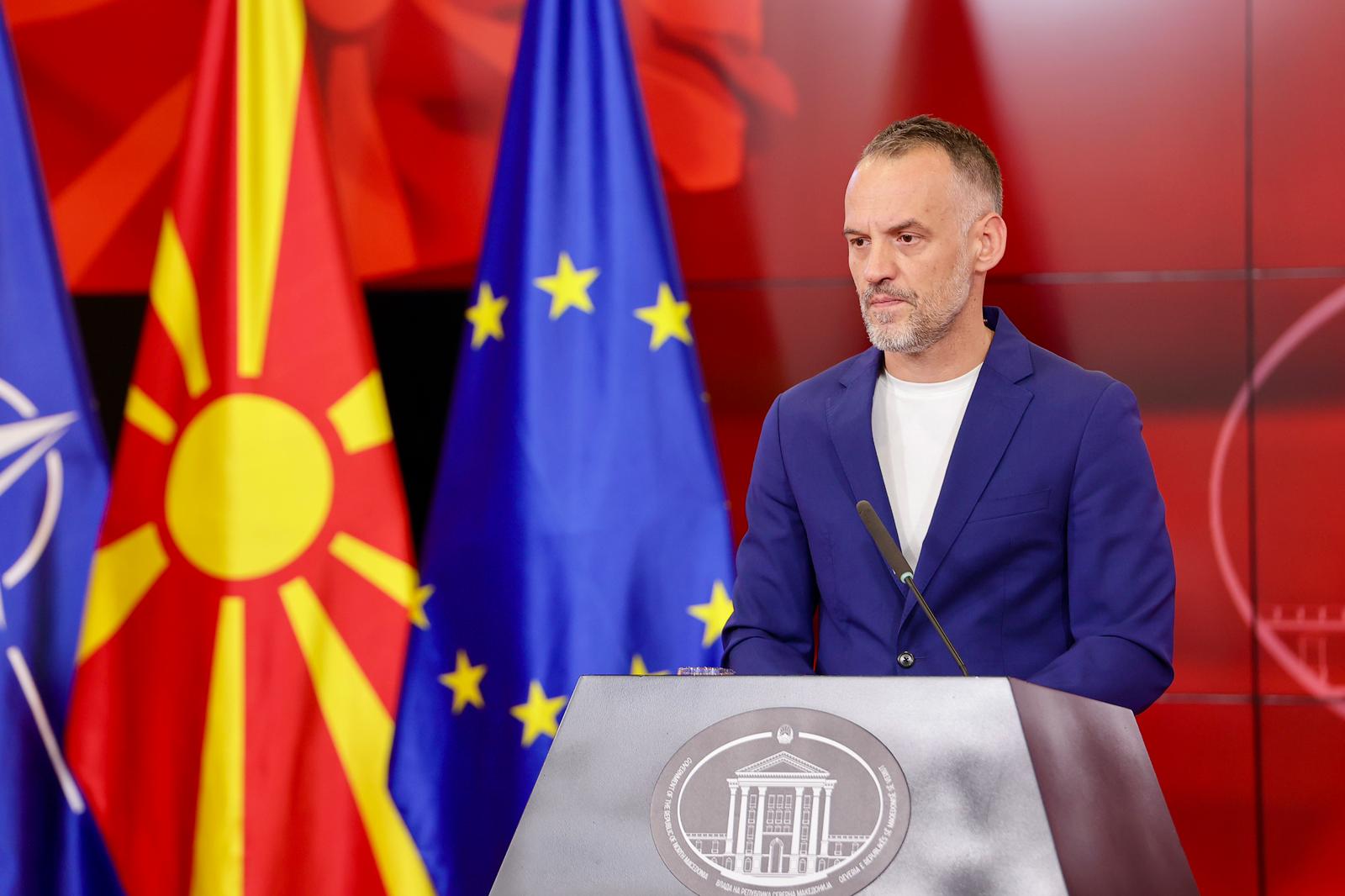 Fetai: Me mendimin e Komisionit të Venecias, përfaqësimi i drejtë bëhet ligj i fortë 1 fetai me mendimin e komisionit te venecias perfaqesimi i drejte behet ligj i forte 68b843312d863