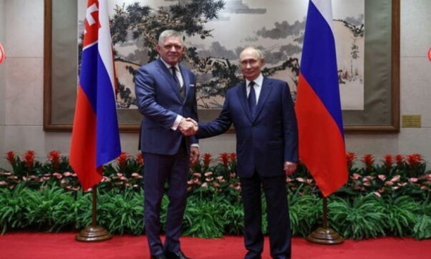 Fico i çon porosi Zelenskyt nga Kina 3 fico i con porosi zelenskyt nga kina 68b7d594271c4