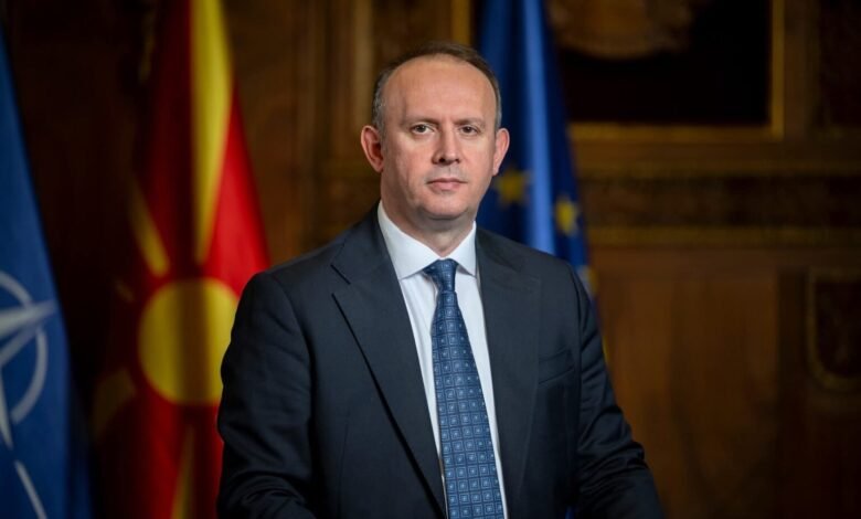 gashi uron diten e pavaresise te bashkohemi rreth vlerave te unitetit 68be955ce455a