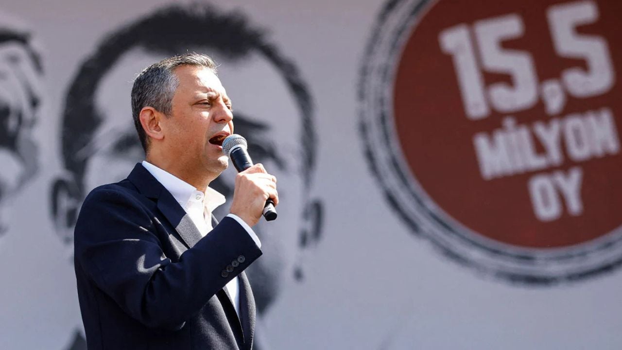 Goditet sërish opozita turke, gjykata shkarkon lidershipin e degës së Stambollit të partisë më të madhe opozitare 1 goditet serish opozita turke gjykata shkarkon lidershipin e deges se stambollit te partise me te madhe opozitare 68b72e8dcd541