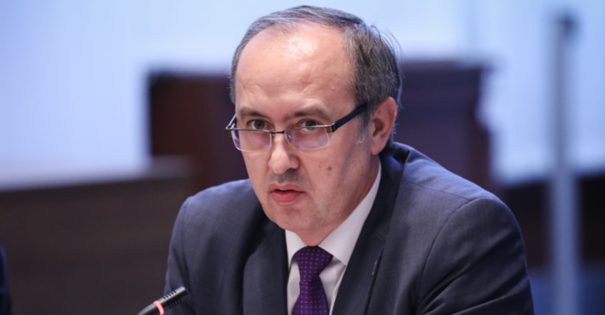 Hoti: Kuvendi nuk është i konstituuar, janë shkelur parimet kushtetuese 3 hoti kuvendi nuk eshte i konstituuar jane shkelur parimet kushtetuese 68b764010614d