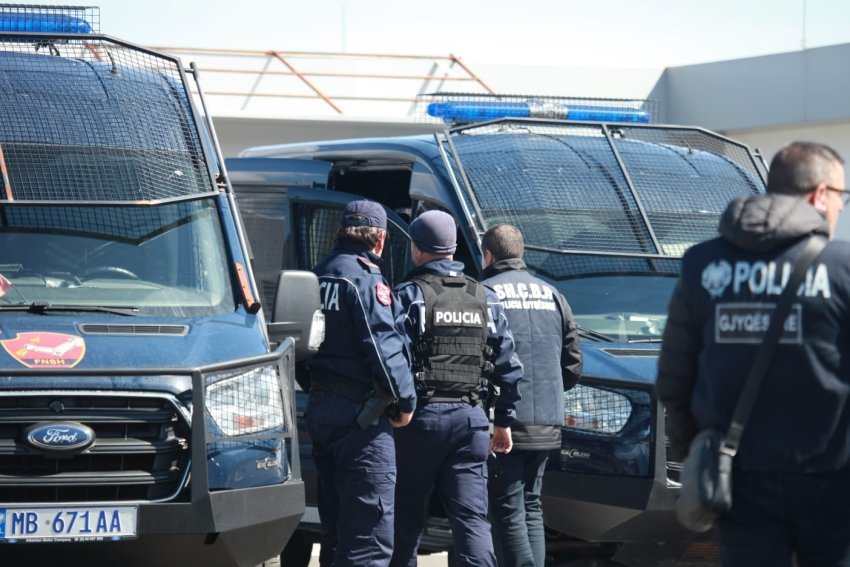 i akuzuar per evazion fiskal 55 vjecari serb kapet teksa tentonte te hynte ne shqiperi i kerkuar edhe nga autoritetet gjermane 68b6d7010da9b