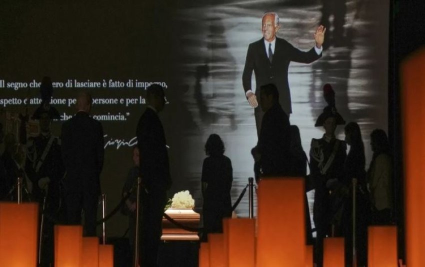 i jepet lamtumira e fundit ikones se modes stilistit giorgio armani 68bc7ad1da305