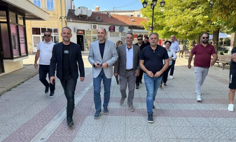 Ibrahimi: VLEN hap shtabin zgjedhor në Prespë, do të jemi gjithandej ku flitet shqip 3 ibrahimi vlen hap shtabin zgjedhor ne prespe do te jemi gjithandej ku flitet shqip 68bc46bbbdfa3