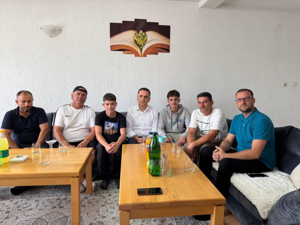 kasami viziton dy nxenesit e sulmuar ne tetove dhunuesit do te perballen menjehere me drejtesine 68b9ccf4b9d06