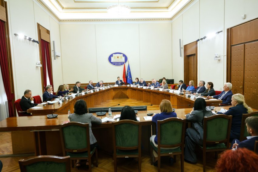 kerkesa e pd per mocion me debat per programin qeveritar mblidhet konferenca e kryetareve 68db88bd442cc