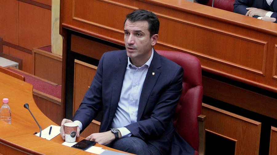 keshilli i ministrave shkarkon erion veliajn 68d52fb2a753a