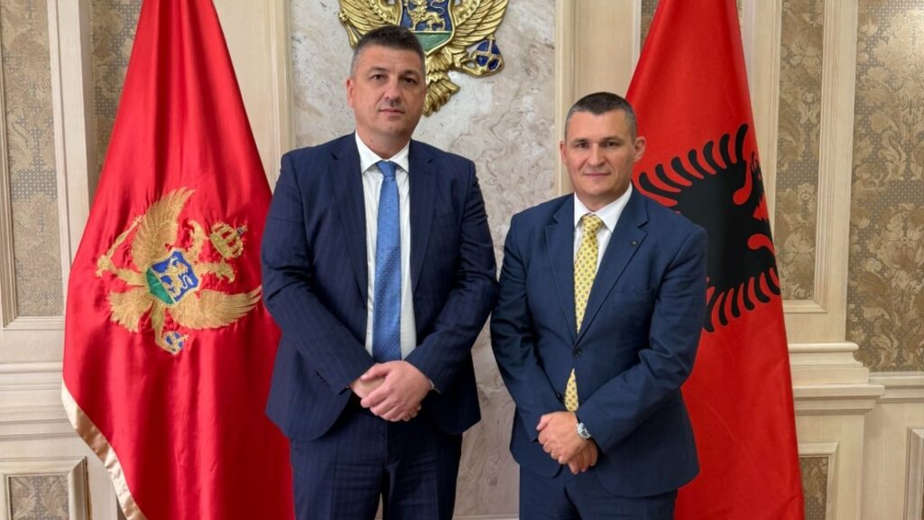 Kreu i SPAK takim me kryeprokurorin Special të Malit të Zi, diskutime për luftën kundër krimit të organizuar 5 kreu i spak takim me kryeprokurorin special te malit te zi diskutime per luften kunder krimit te organizuar 68c066e372314