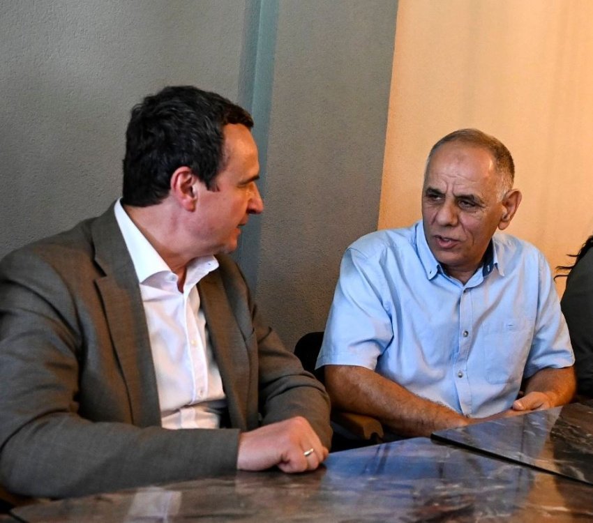 kurti po te ishte bashkepunues kryetari i hanit te elezit do kishim me shume projekte mbeshtesim sumen 68d038445a27e