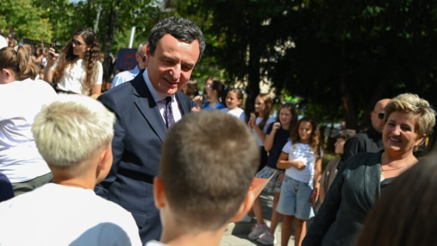 kurti uron fillimin e vitit te ri shkollor dashuria e mesuesve eshte po aq e rendesishme sa ajo e prinderve 68b5be212e39e