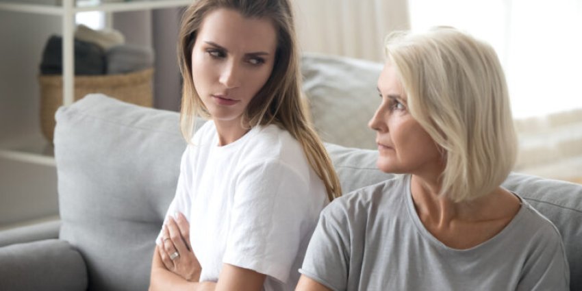 Manipulimi emocional, kur prindërit nuk pushojnë së kontrolluari fëmijët e tyre të rritur 2 manipulimi emocional kur prinderit nuk pushojne se kontrolluari femijet e tyre te rritur 68c955735f374