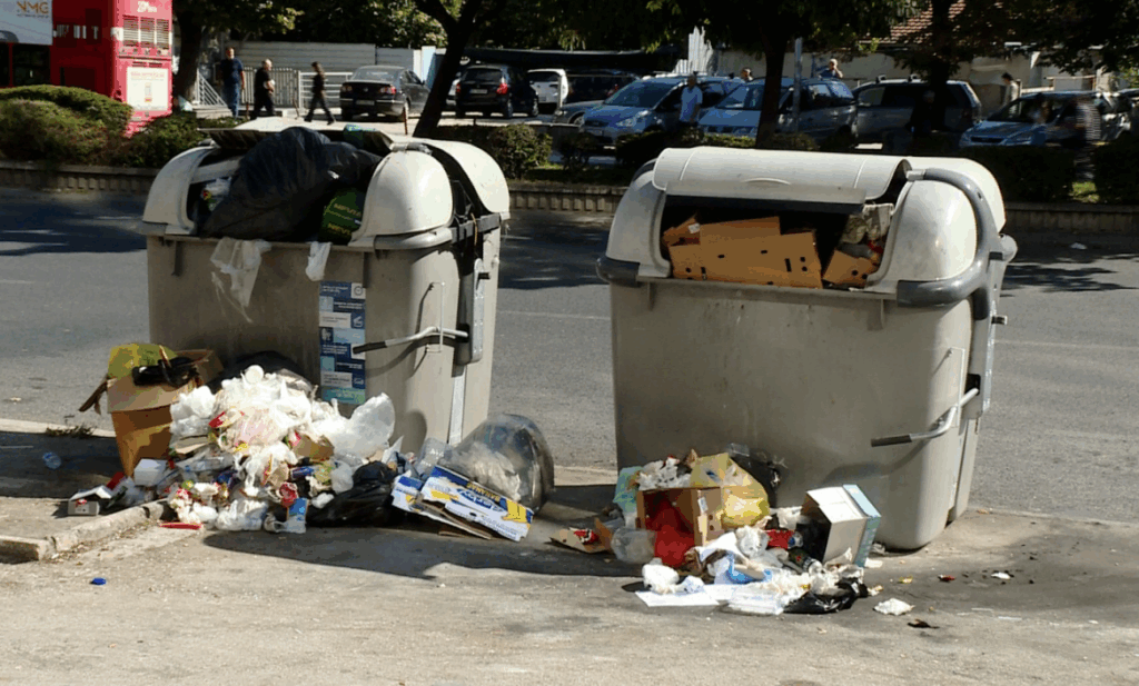 mbeturina te grumbulluara ne cdo cep te kryeqytetit 68d311146cf2e