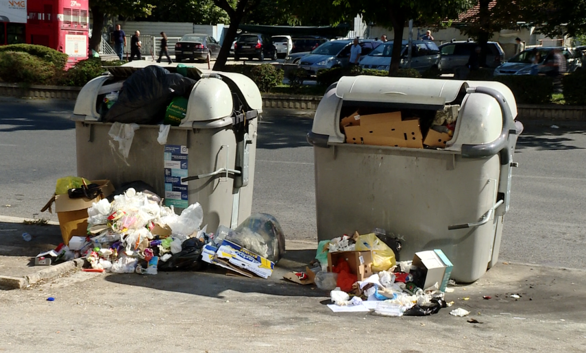 mbeturina te grumbulluara ne cdo cep te kryeqytetit 68d311146cf2e