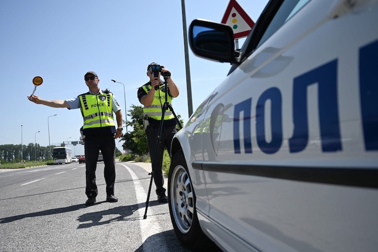 me 191 km h ne autostraden shkup tetove ndalohet makina me targa te kosoves 68be86519ff08