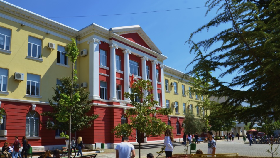 Mësuesia e gazetaria në rënie të lirë! Ç’po ndodh me arsimin e lartë në Shqipëri 3 mesuesia e gazetaria ne renie te lire cpo ndodh me arsimin e larte ne shqiperi 68c676f64b838