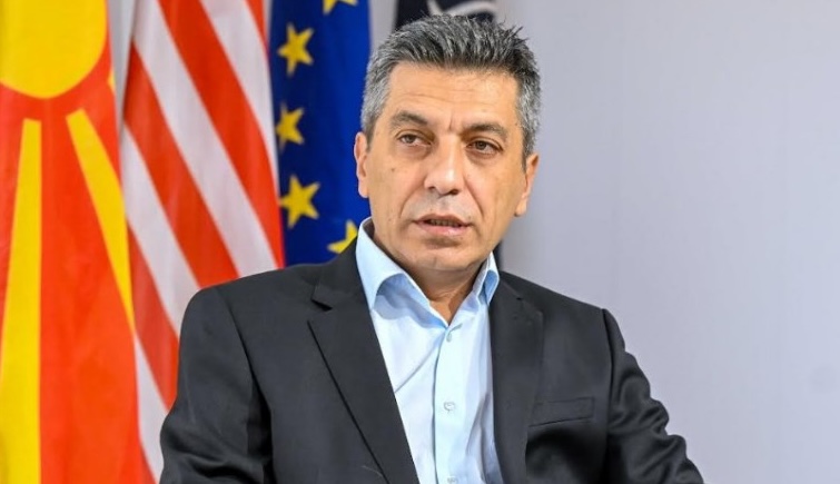 mexhiti miremengjesi nga rruga maksut sadik ne tophane pune dhe perkushtim 68d65d732ad9a