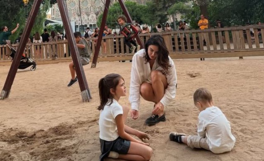 nje nene si xhensila ndan momente te vecanta me femijet ne barcelone 68c2bdf14f9d3