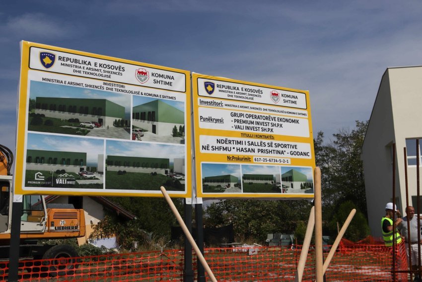 Një shkollë në Shtime së shpejti do të bëhet më sallë sportive 2 nje shkolle ne shtime se shpejti do te behet me salle sportive 68bf38ce8f74a