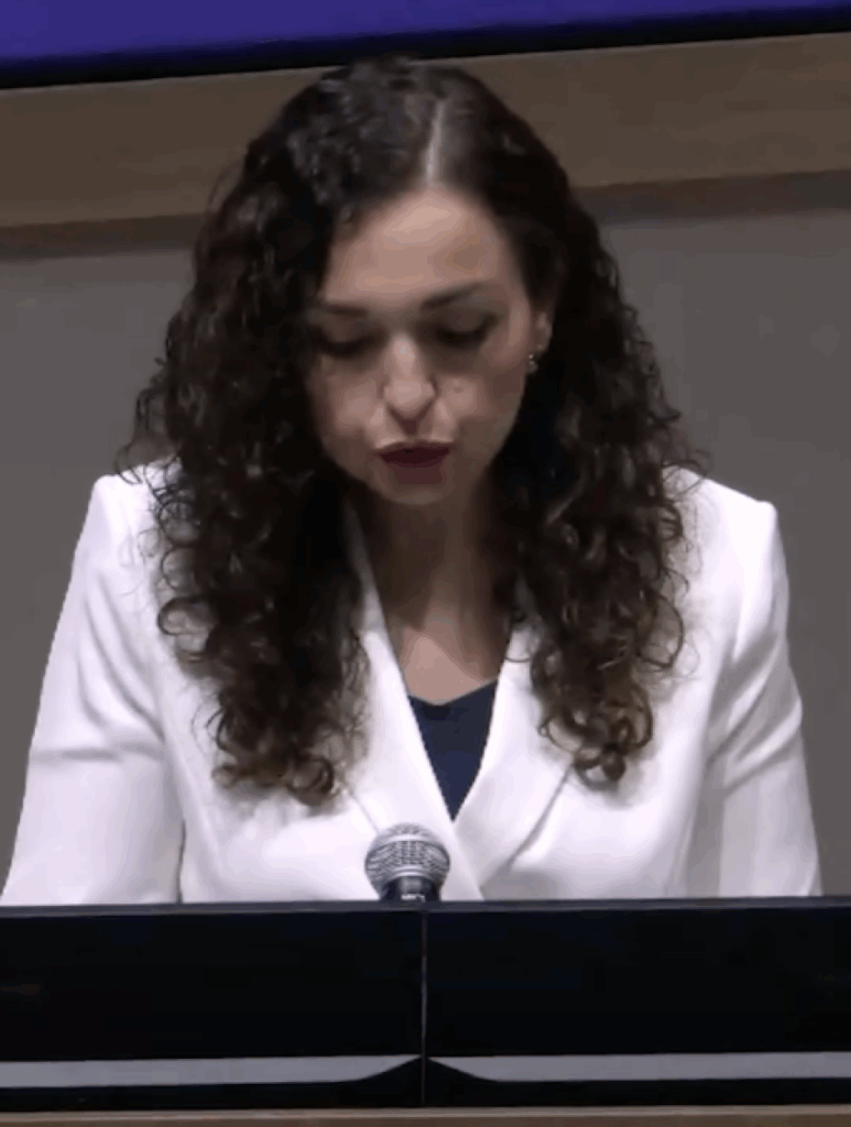 Osmani mban fjalim para ushtarëve amerikanë: Në ditët më të errëta të Kosovës, SHBA nuk na la vetëm 2 osmani mban fjalim para ushtareve amerikane ne ditet me te erreta te kosoves shba nuk na la vetem 68d7cce6daaf4