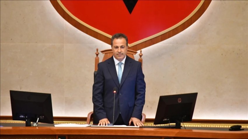 PD zyrtarizon kërkesën për shkarkimin e Niko Peleshit, zbardhet shkresa 2 pd zyrtarizon kerkesen per shkarkimin e niko peleshit zbardhet shkresa 68cd407c716b1