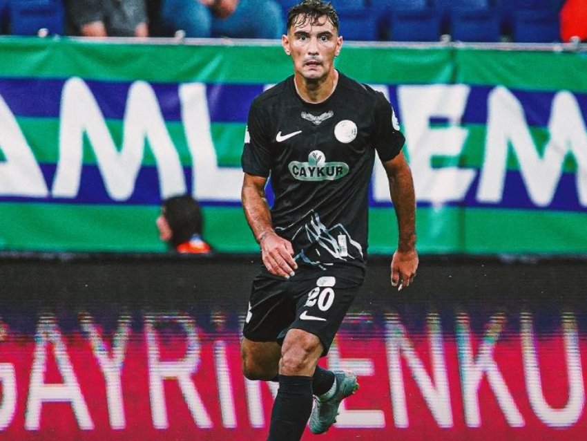 Pjesë e formacionit të javës në Turqi, futbollisti i Kombëtares i dërgon sinjal Silvinjos në prag të Serbisë 3 pjese e formacionit te javes ne turqi futbollisti i kombetares i dergon sinjal silvinjos ne prag te serbise 68db89135fc62