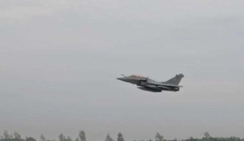 Polonia apel NATO-s: Vendosni zonën e ndalim-fluturimi mbi Ukrainën 3 polonia apel nato s vendosni zonen e ndalim fluturimi mbi ukrainen 68c985b339b89