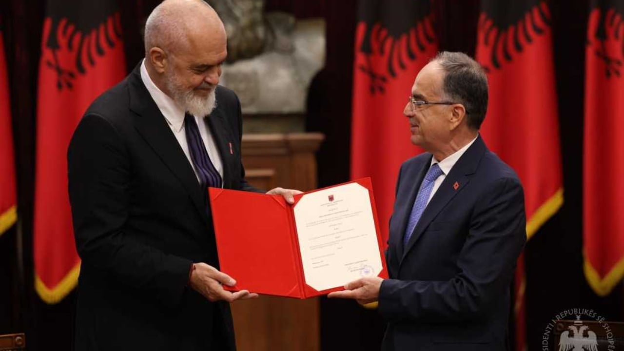 presidenti begaj dekreton kabinetin e ri qeverises pritet ceremonia e betimit te ministrave te rama 4 68c833c4b1528