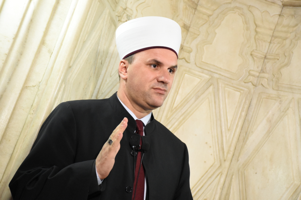 Prof. Dr. Qani ef. Nesimi tërhiqet nga Myftiny e Tetovës 3 prof dr qani ef nesimi terhiqet nga myftiny e tetoves 68d180b0e8438