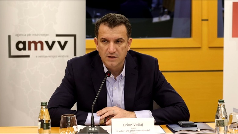 PS dhe PD bashkë kundër Veliajt, votat që e shkarkuan 3 ps dhe pd bashke kunder veliajt votat qe e shkarkuan 68d2e116edfb6