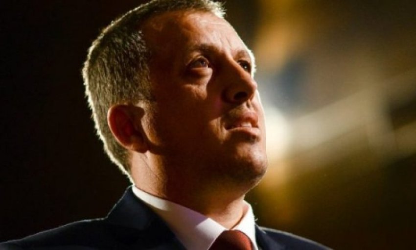 Salih Zyba ‘sulmon’ Baton Haxhiun: Në shpirt ia pati falë Mitrovicën Serbisë 3 salih zyba sulmon baton haxhiun ne shpirt ia pati fale mitrovicen serbise 68c5740112e72