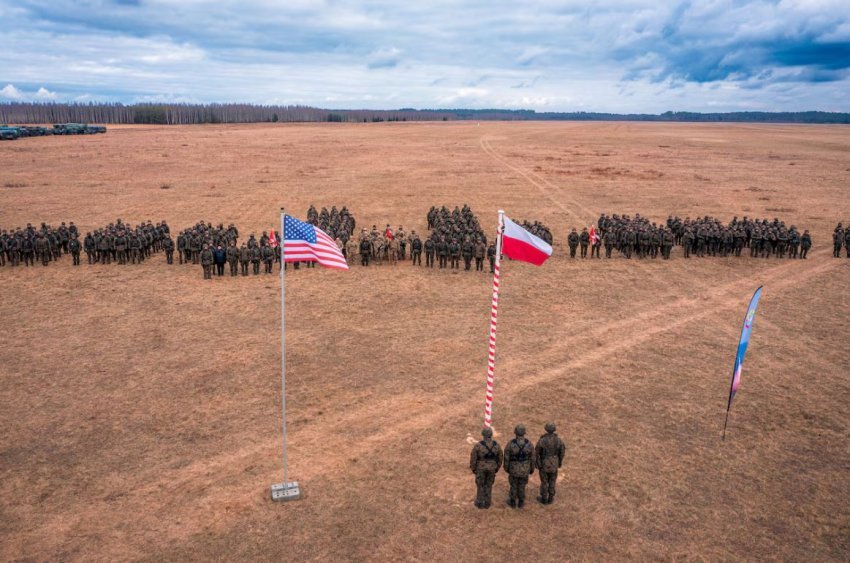 SHBA: Qëndrojmë pranë aleatëve tanë të NATO-s pas shkeljes së hapësirës ajrore të Polonisë 3 shba qendrojme prane aleateve tane te nato s pas shkeljes se hapesires ajrore te polonise 68c18093efaa7
