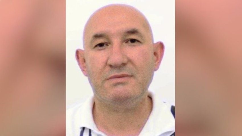 sherri me thika dhe shkopa bejsbolli ne korce zbulohet fotoja e 54 vjecarit qe plagosi 2 te rinjte 68b5bdb63d0aa